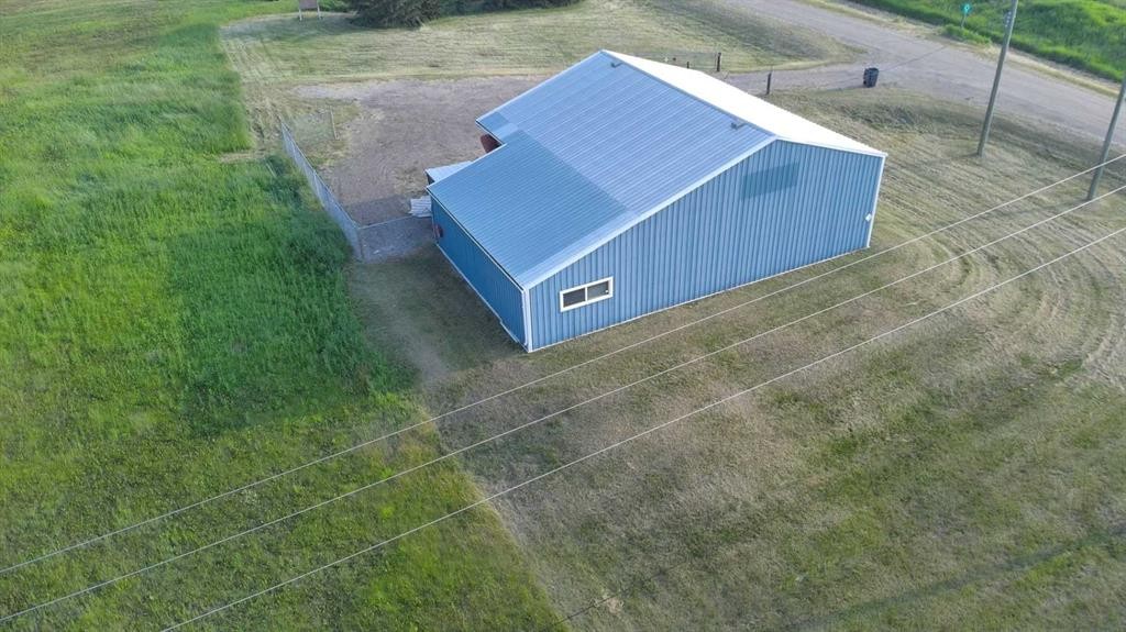 5213 49A Avenue, Bentley, AB