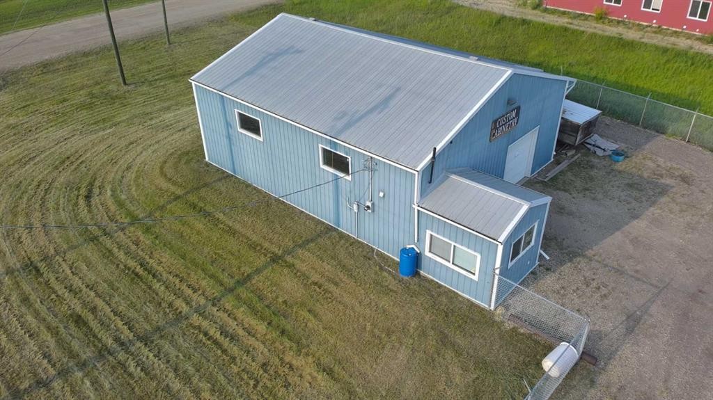 5213 49A Avenue, Bentley, AB