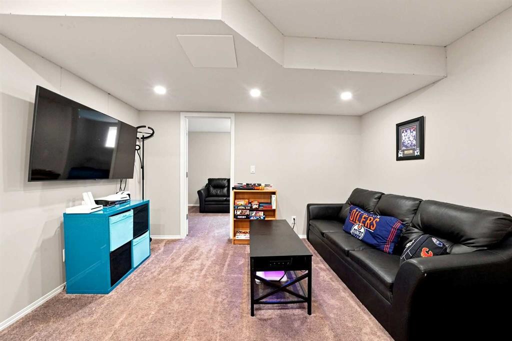 27 Golden Crescent, Red Deer, AB - Indoor Photo Showing Basement