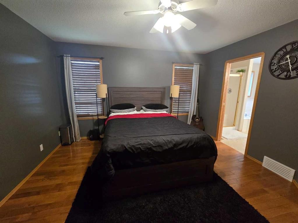 12 Archibald Crescent, Red Deer, AB - Indoor Photo Showing Bedroom