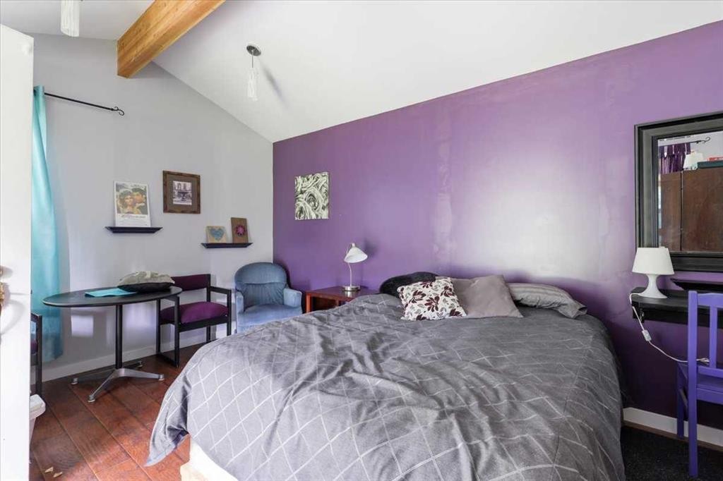 1301 Glen Haven Crescent, Mulhurst Bay, AB - Indoor Photo Showing Bedroom