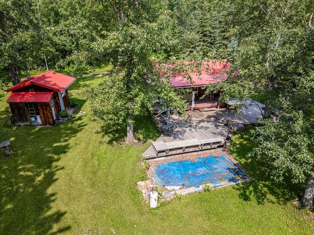 1301 Glen Haven Crescent, Mulhurst Bay, AB - Outdoor With In Ground Pool