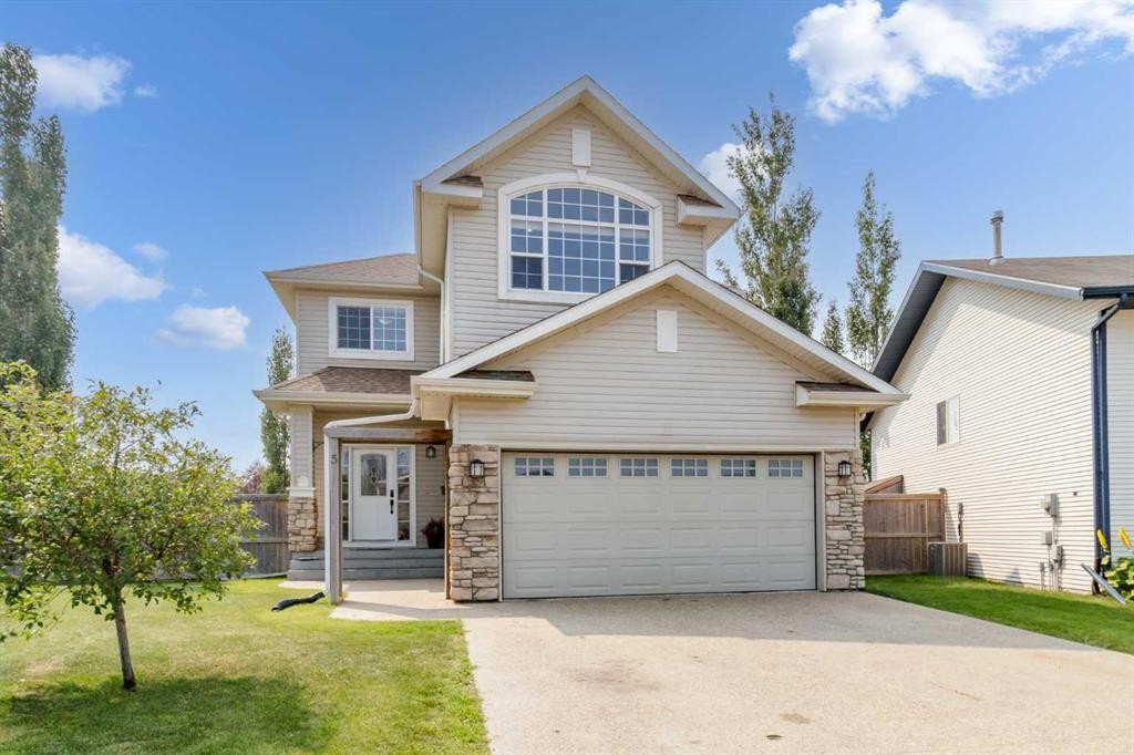 5 Lambertson Place, Sylvan Lake, AB - Outdoor With Facade