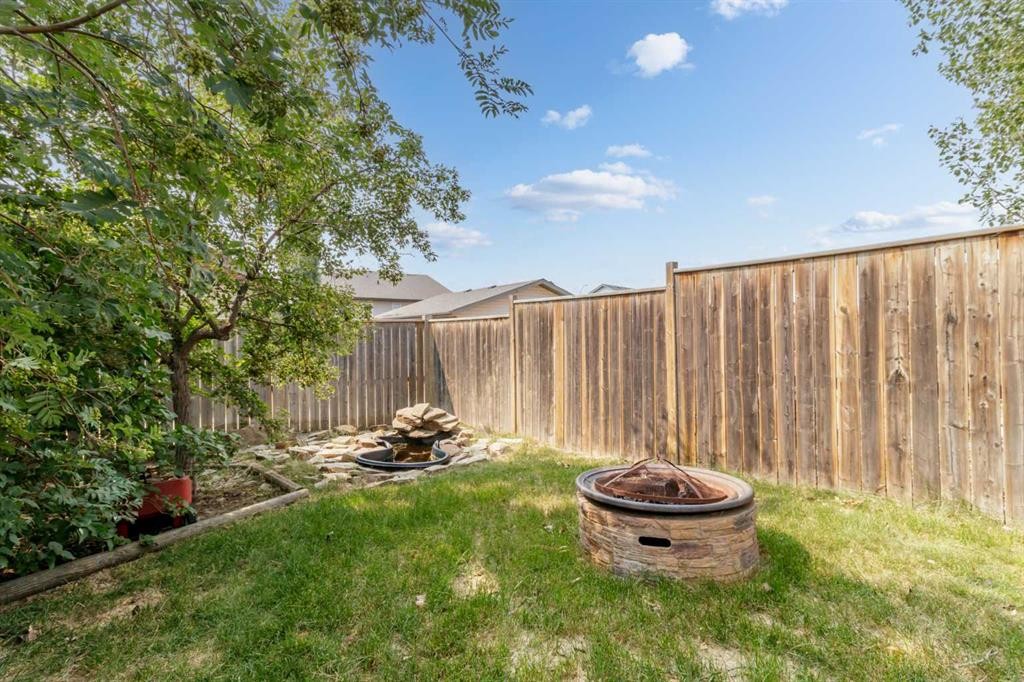 5 Lambertson Place, Sylvan Lake, AB - Outdoor
