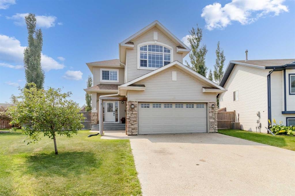 5 Lambertson Place, Sylvan Lake, AB - Outdoor With Facade