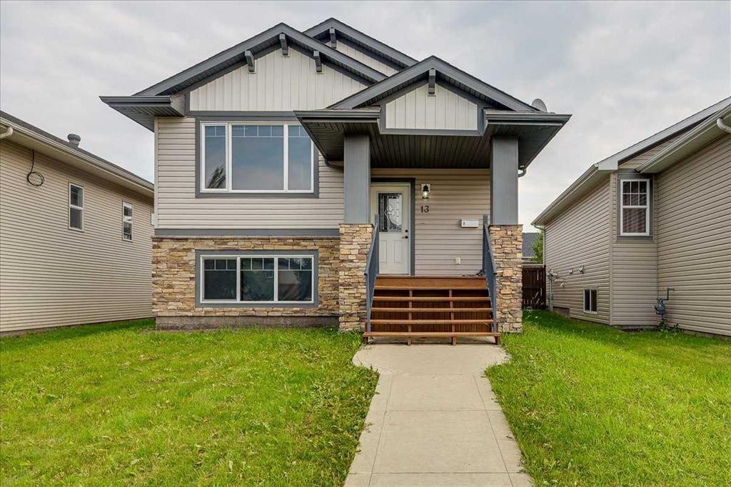 13 Rogers Road, Sylvan Lake, AB - Outdoor