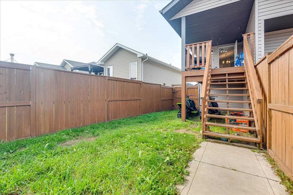 13 Rogers Road, Sylvan Lake, AB - Outdoor