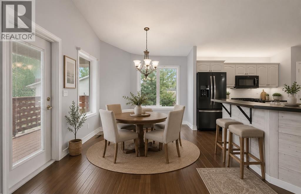5508 49 Avenue, Alix, AB - Indoor Photo Showing Dining Room