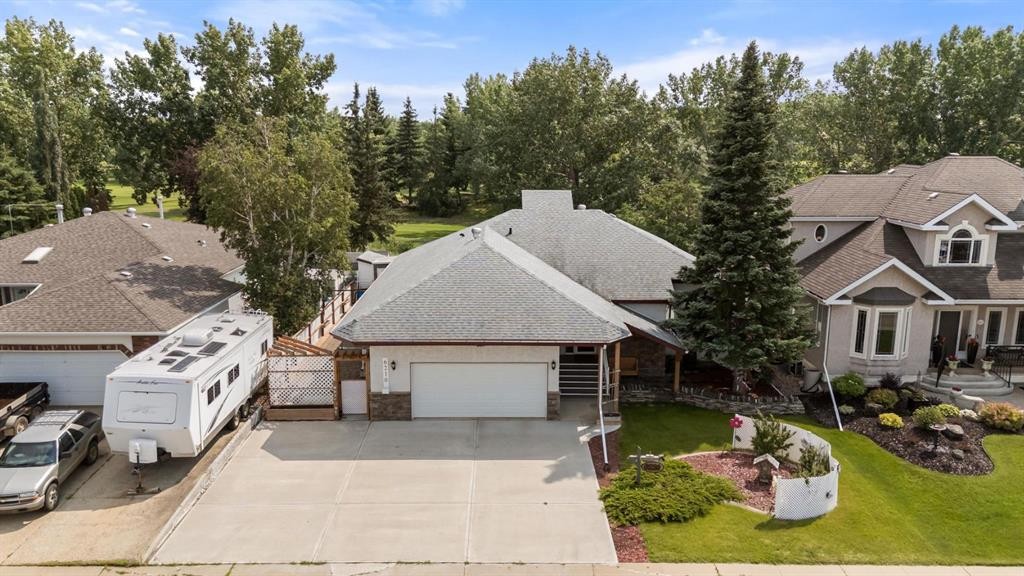 6210 53 Avenue, Camrose, AB - Outdoor