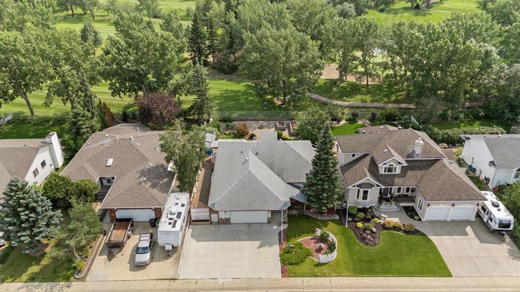 6210 53 Avenue, Camrose, AB - Outdoor