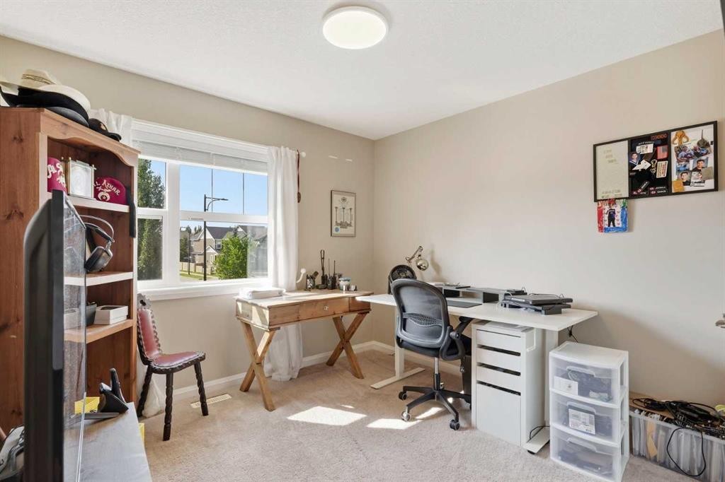 3204 Abbott Crescent Sw, Edmonton, AB - Indoor Photo Showing Office