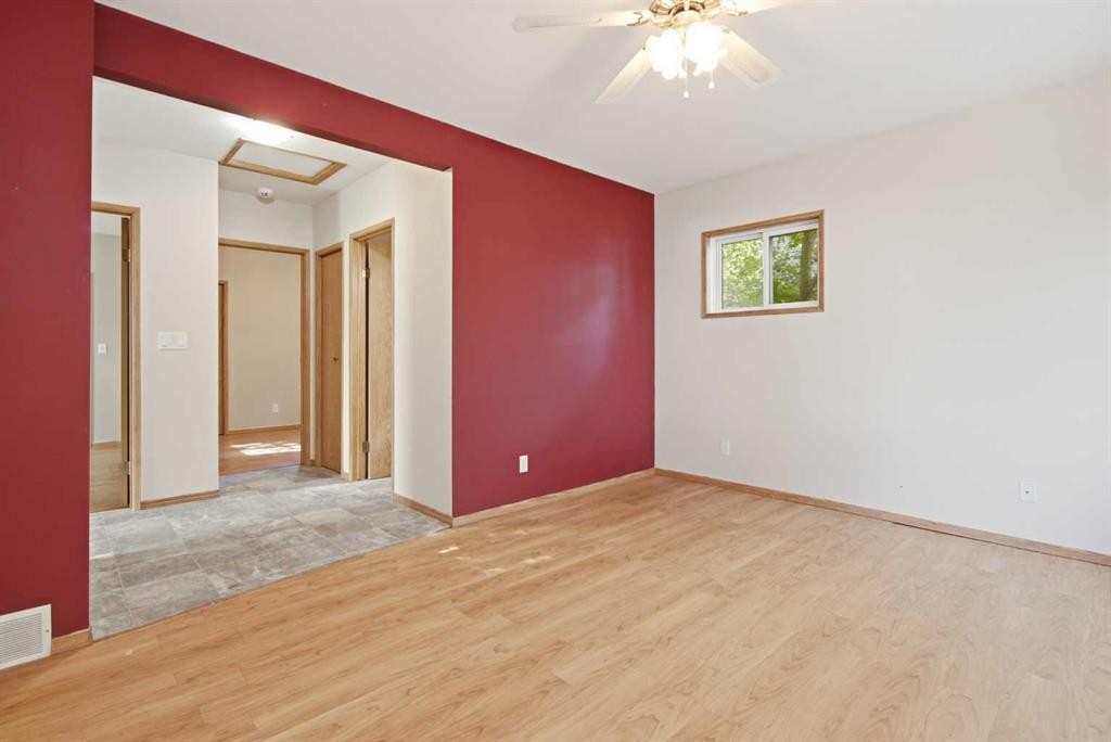 4625 48 Street, Red Deer, AB - Indoor Photo Showing Other Room