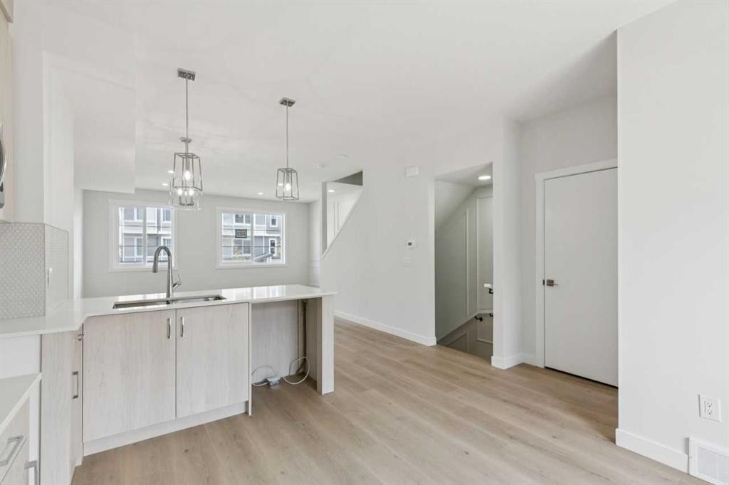 223-75 Cornerstone Row Ne, Calgary, AB - Indoor Photo Showing Kitchen