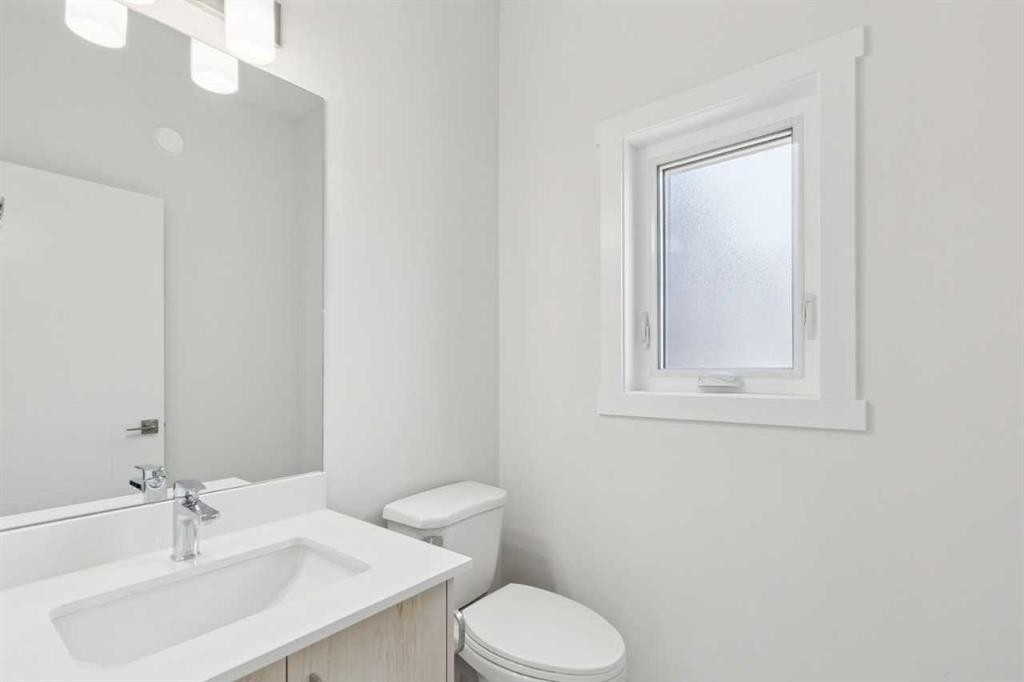 223-75 Cornerstone Row Ne, Calgary, AB - Indoor Photo Showing Bathroom