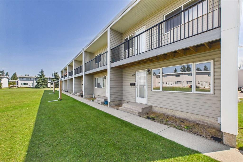 701-4719 33 Street, Red Deer, AB - Outdoor With Balcony