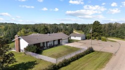 31-464079 Range Road 244 Rural Wetaskiwin No. 10, County Of, AB T9A 2E8