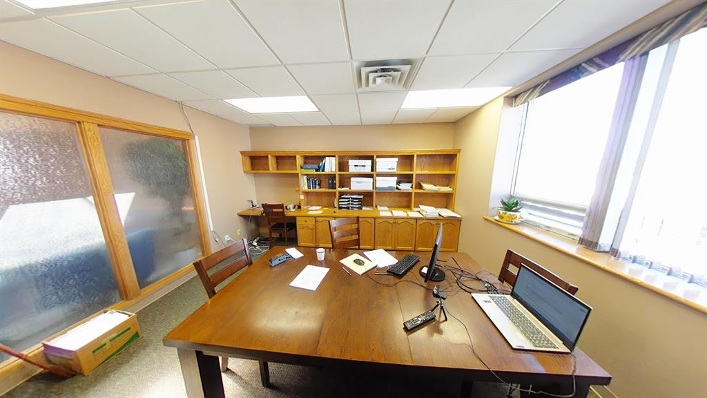 209-4815 50 Avenue, Red Deer, AB
