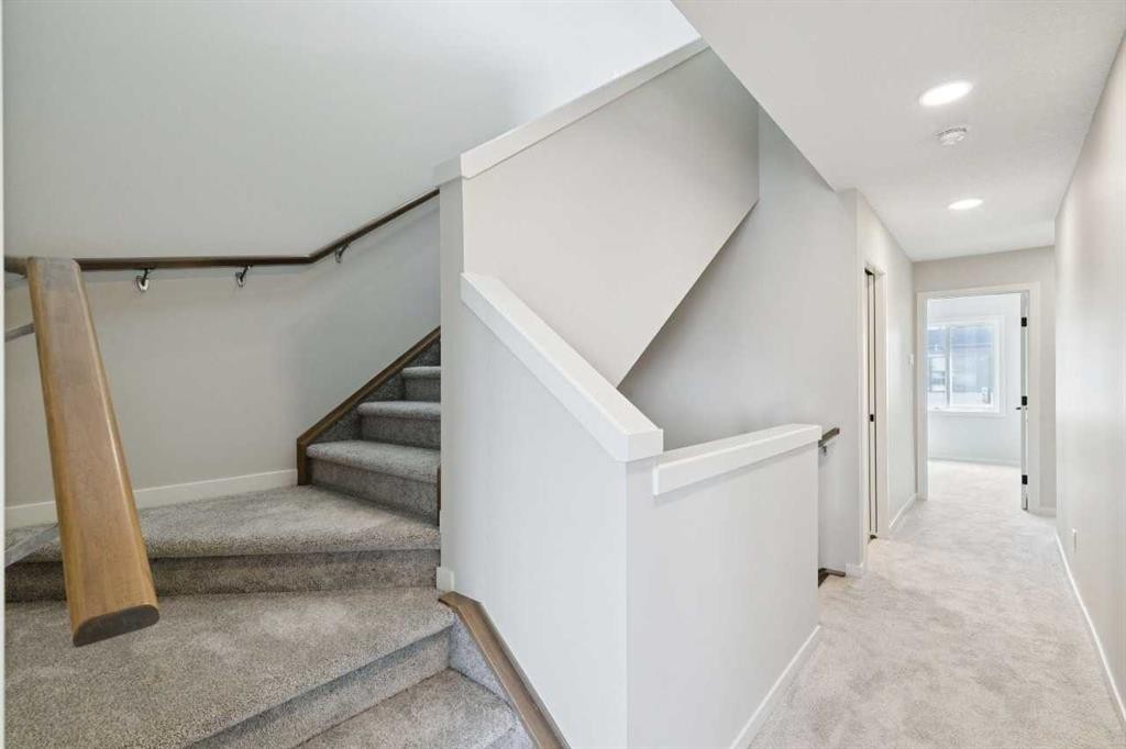 78 Bluerock Hill Sw, Calgary, AB - Indoor Photo Showing Other Room