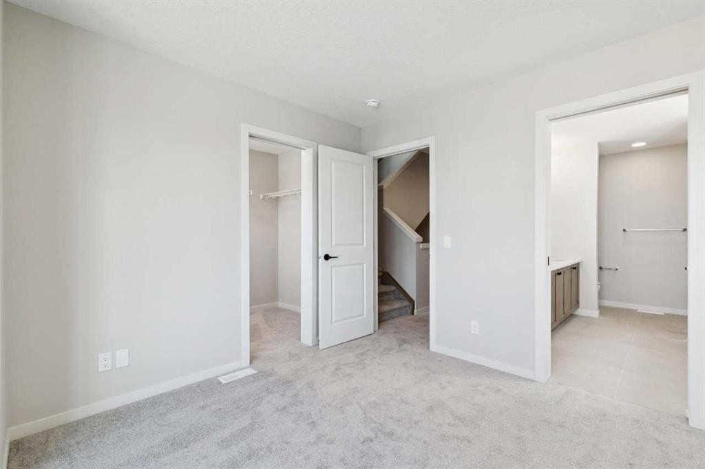 78 Bluerock Hill Sw, Calgary, AB - Indoor
