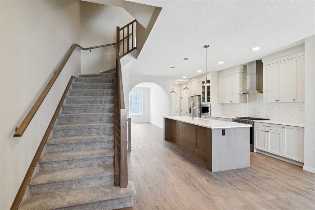 78 Bluerock Hill Sw, Calgary, AB - Indoor Photo Showing Kitchen With Upgraded Kitchen