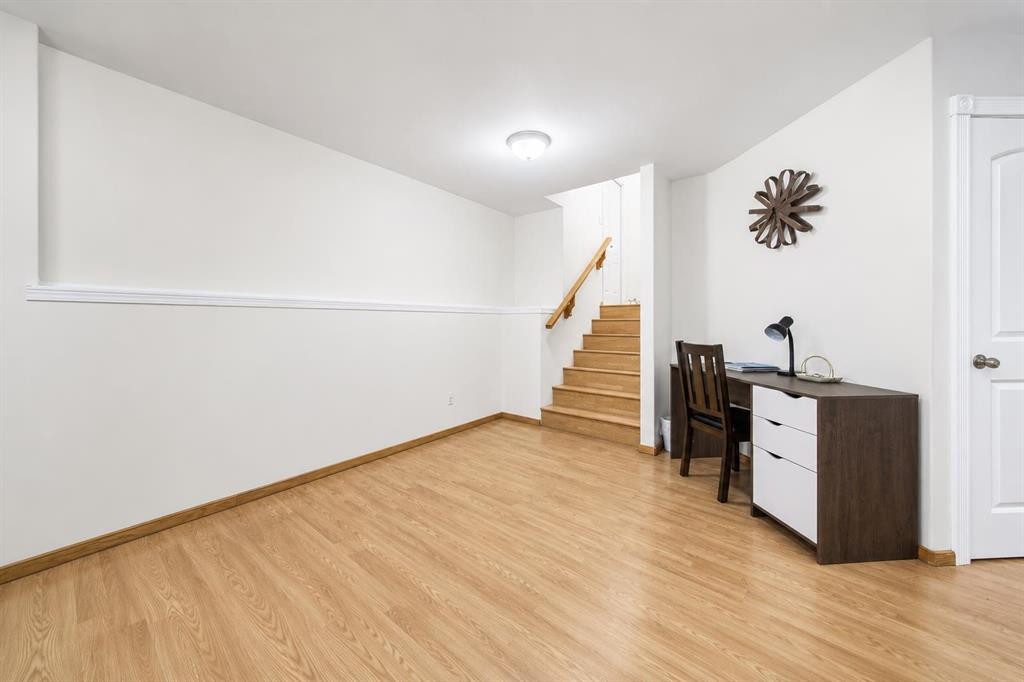 138 Lanterman Close, Red Deer, AB - Indoor Photo Showing Other Room