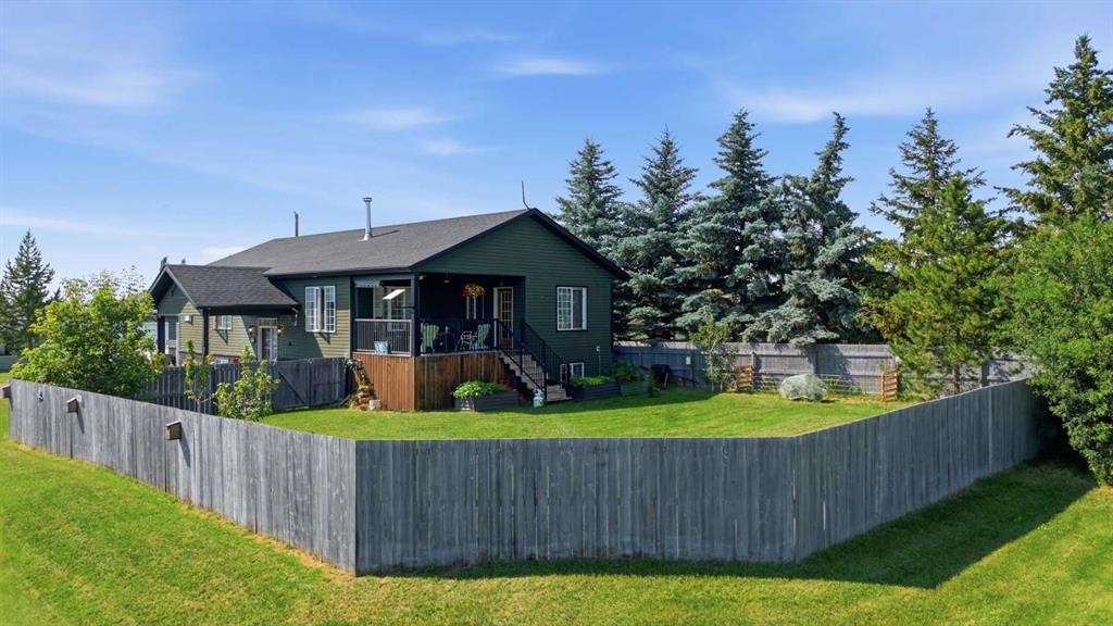 428 6 Avenue, Elnora, AB - Outdoor