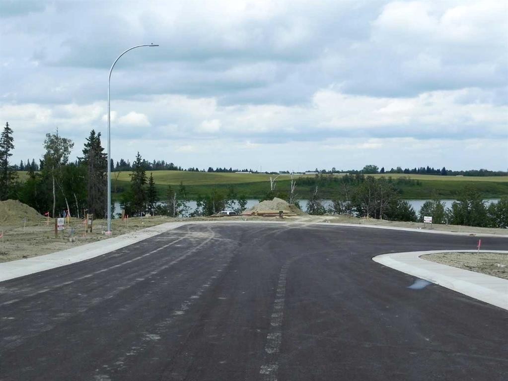 22 Henner'S Place, Lacombe, AB