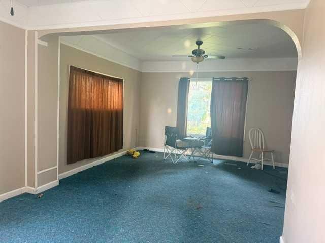 4903 48 Street, Hardisty, AB - Indoor Photo Showing Other Room