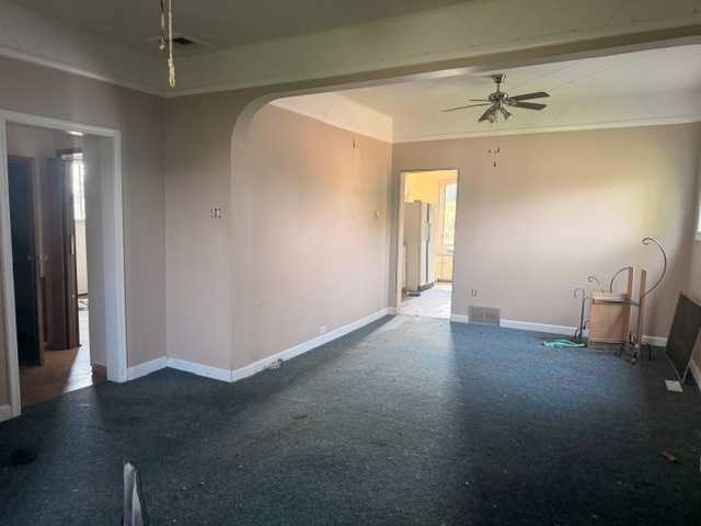 4903 48 Street, Hardisty, AB - Indoor Photo Showing Other Room