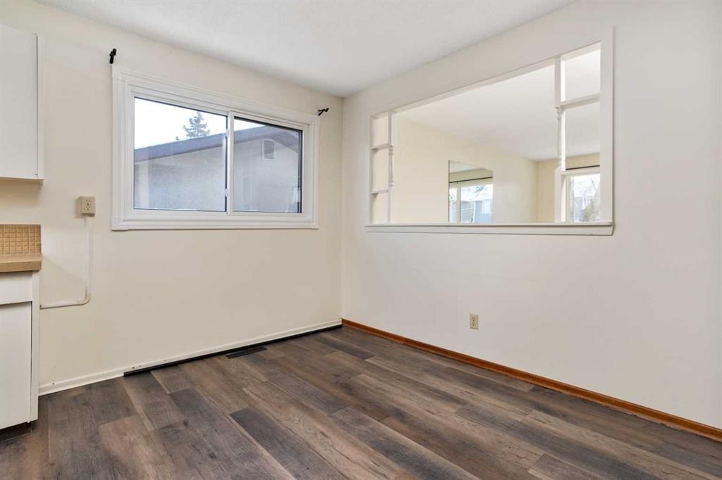36 Grandview Crescent, Camrose, AB - Indoor Photo Showing Other Room