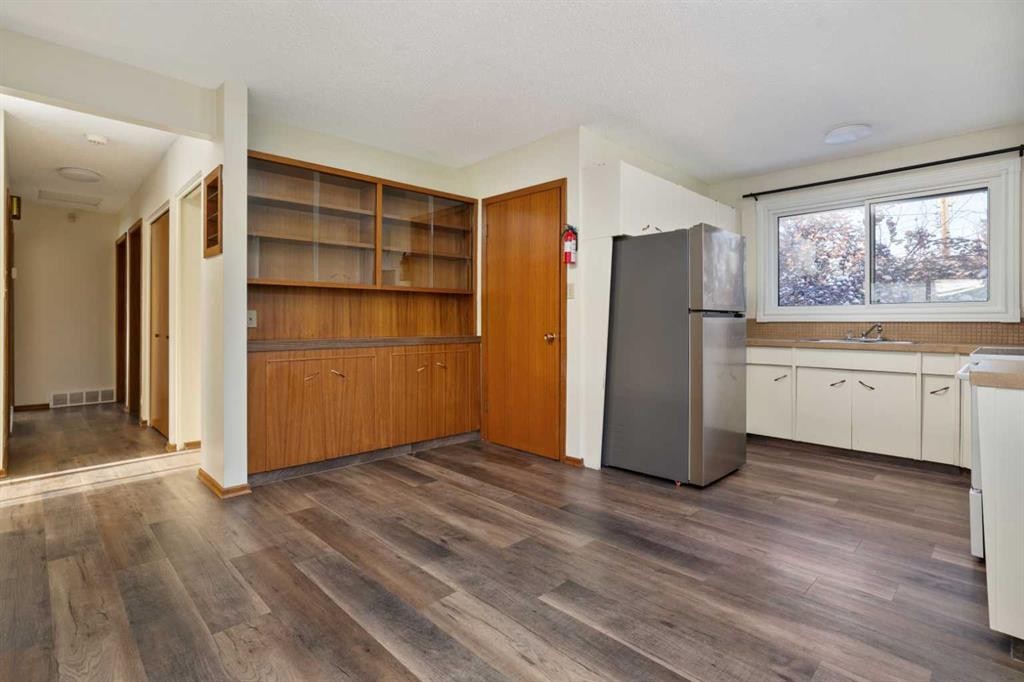 36 Grandview Crescent, Camrose, AB - Indoor