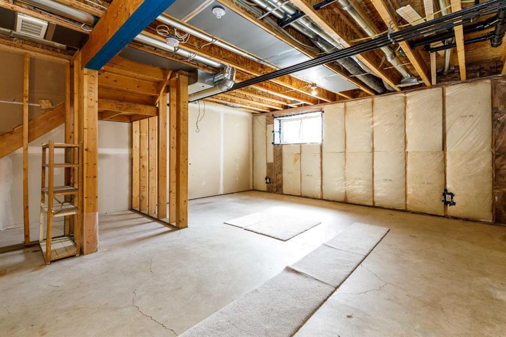 19 Reid Court, Sylvan Lake, AB - Indoor Photo Showing Basement