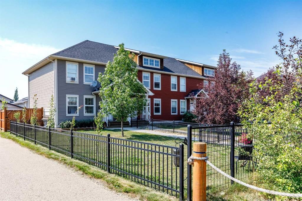 19 Reid Court, Sylvan Lake, AB - Outdoor