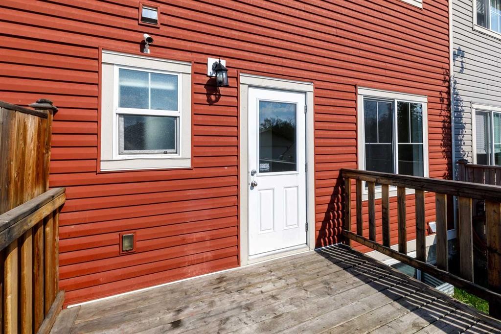 19 Reid Court, Sylvan Lake, AB - Outdoor With Exterior