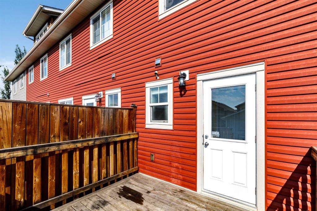 19 Reid Court, Sylvan Lake, AB - Outdoor With Exterior