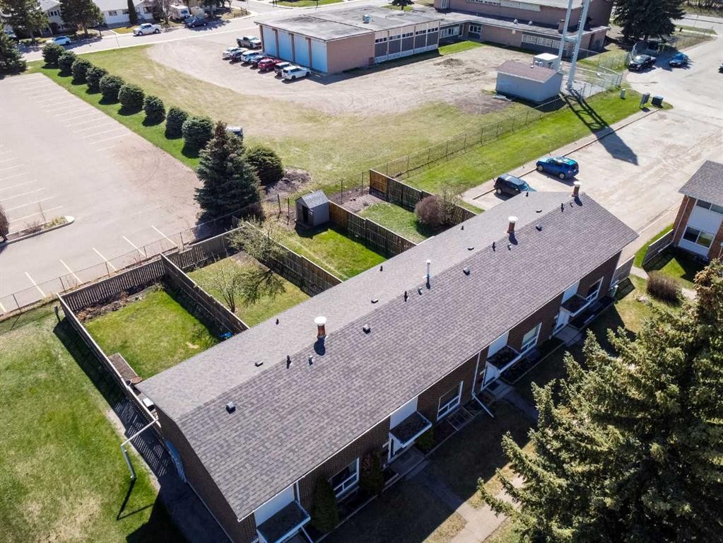 1602-3907 39 Street, Red Deer, AB - Outdoor With Deck Patio Veranda