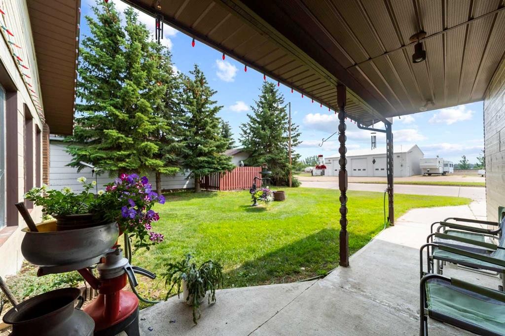 5205 48 Avenue, Sedgewick, AB - Outdoor With Deck Patio Veranda With Exterior