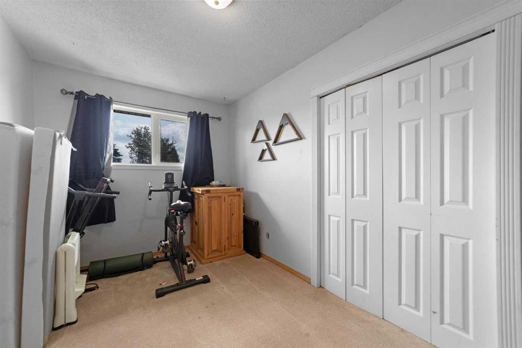 4910 57 Street, Killam, AB - Indoor