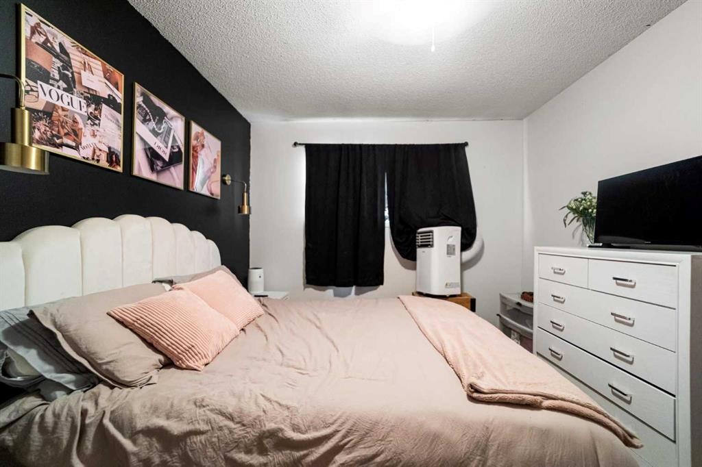 4910 57 Street, Killam, AB - Indoor Photo Showing Bedroom