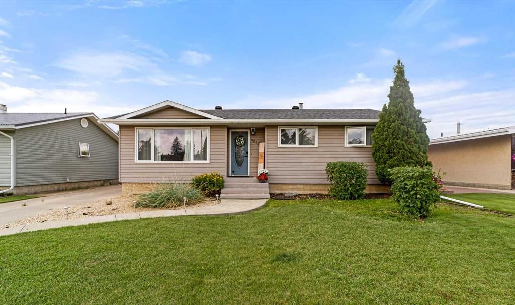 4910 57 Street, Killam, AB - Outdoor