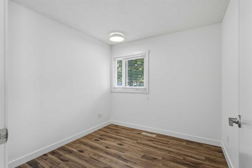 36 Anders Street, Red Deer, AB - Indoor Photo Showing Other Room