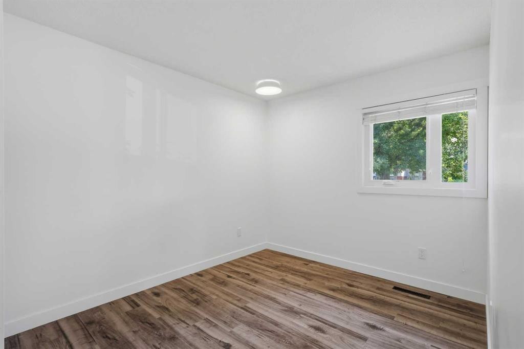 36 Anders Street, Red Deer, AB - Indoor Photo Showing Other Room