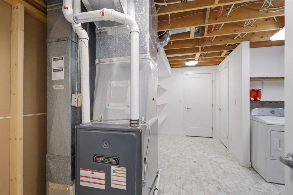 36 Anders Street, Red Deer, AB - Indoor Photo Showing Other Room