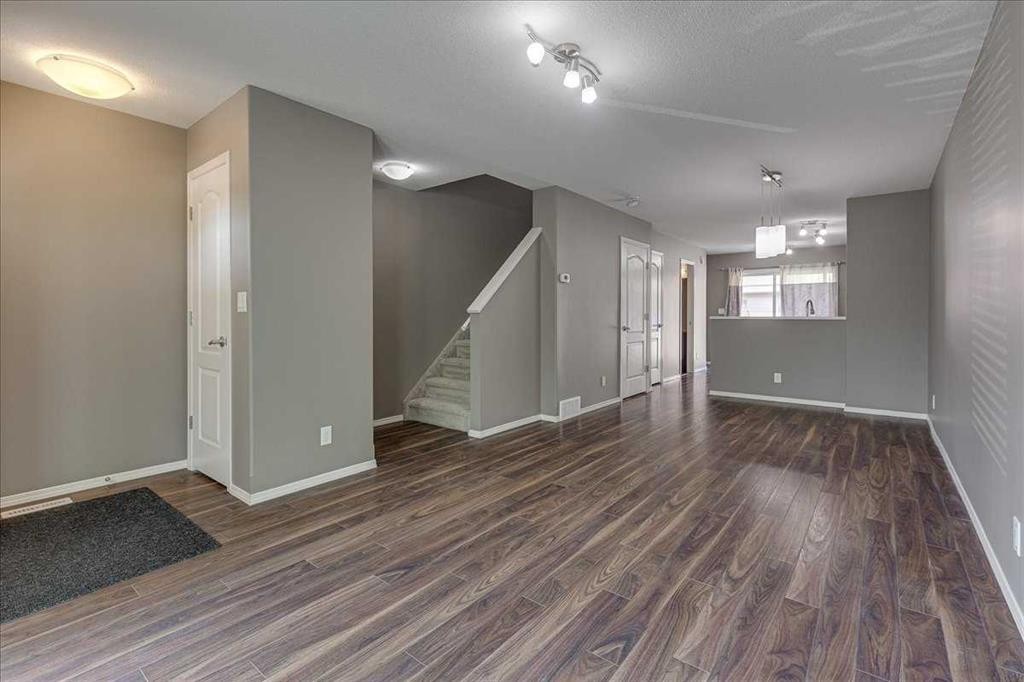 406-30 Carleton Avenue, Red Deer, AB - Indoor Photo Showing Other Room
