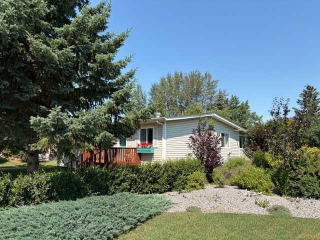 5412 49 A Avenue, Alix, AB - Outdoor