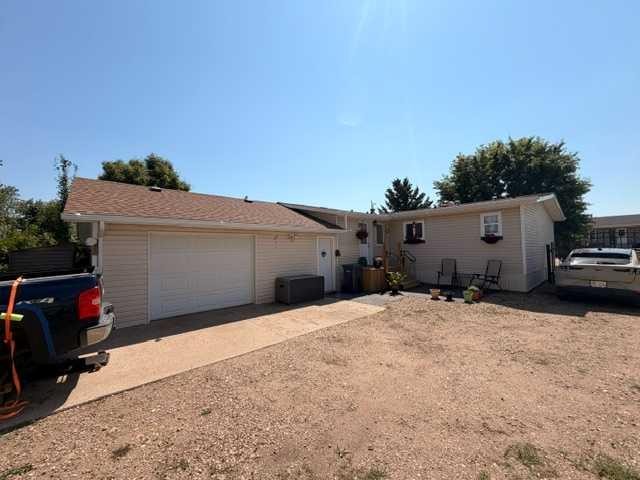 5412 49 A Avenue, Alix, AB - Outdoor With Exterior