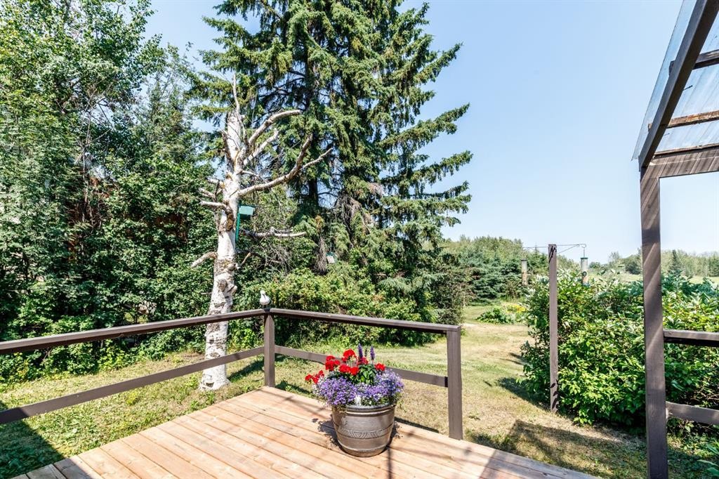 48-40422 Range Road 10, Gull Lake, AB - Outdoor
