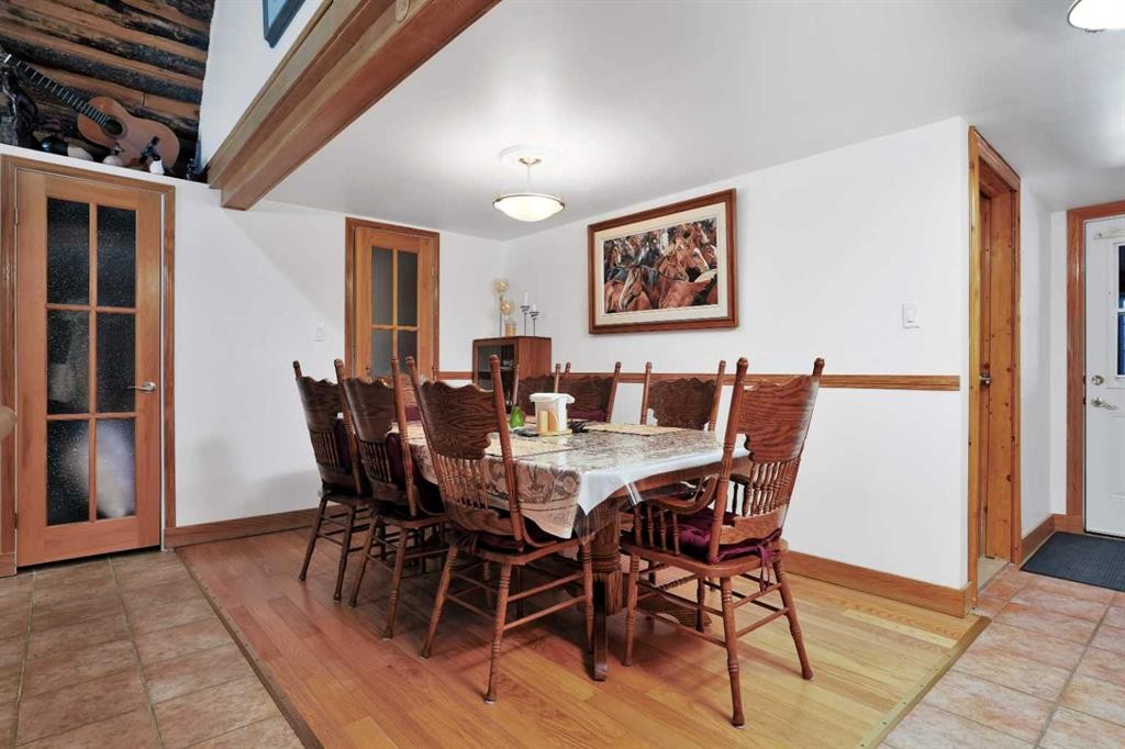 54051 Township Road 351A, Rural Clearwater County, AB - Indoor Photo Showing Dining Room