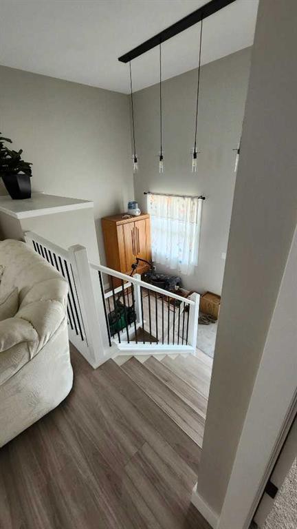 11 Ian Way, Sylvan Lake, AB - Indoor