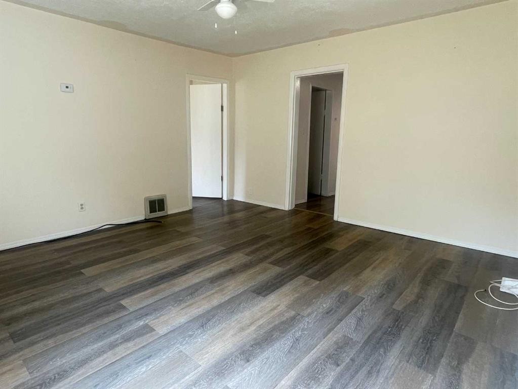 5306 50 Street, Camrose, AB - Indoor Photo Showing Other Room
